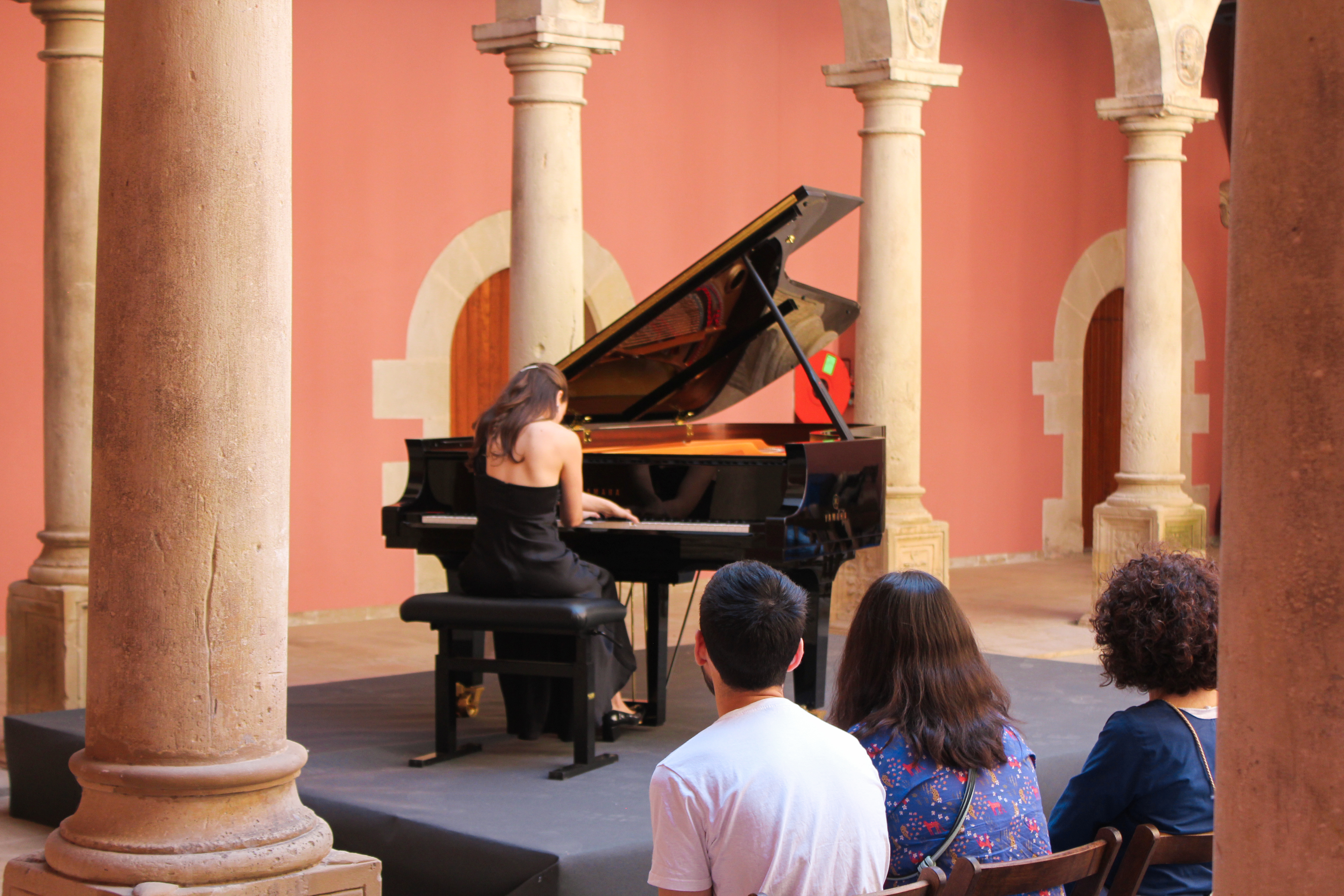 Ficcions sonores